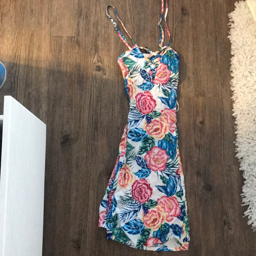 H & M Tropical Floral Print Dress Divided